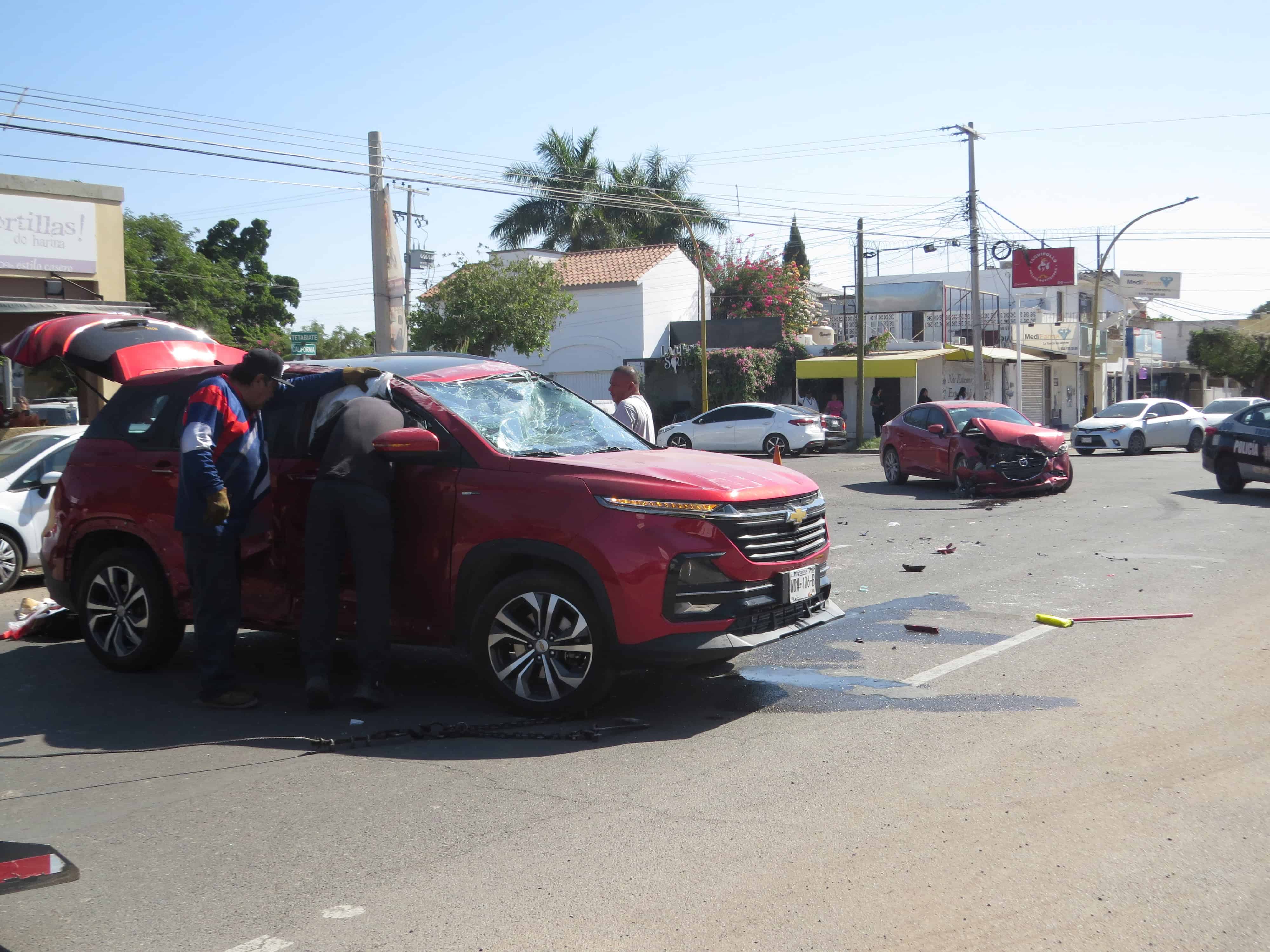 Fuerte choque al norte de Ciudad Obregón
