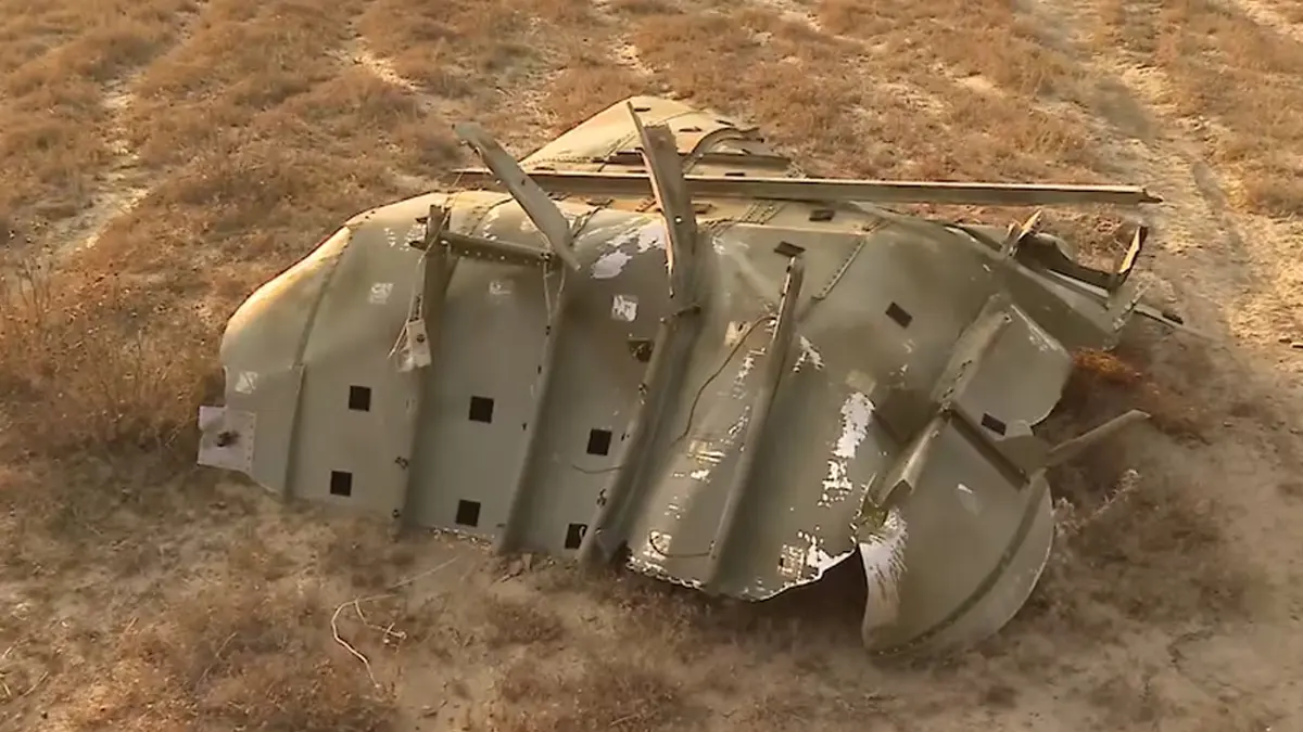 VIDEO | Instante exacto en que un avión militar de transporte se parte por la cola; muere toda la tripulación