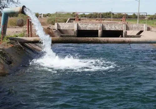 Inician los riegos con agua rodada
