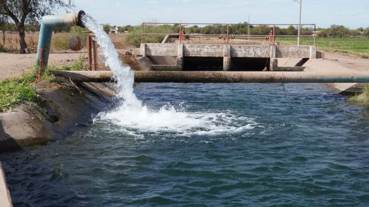 Inician los riegos con agua rodada