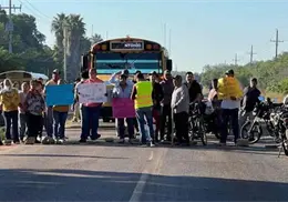 Toman carretera en Huatabampo Toman carretera en Huatabampo