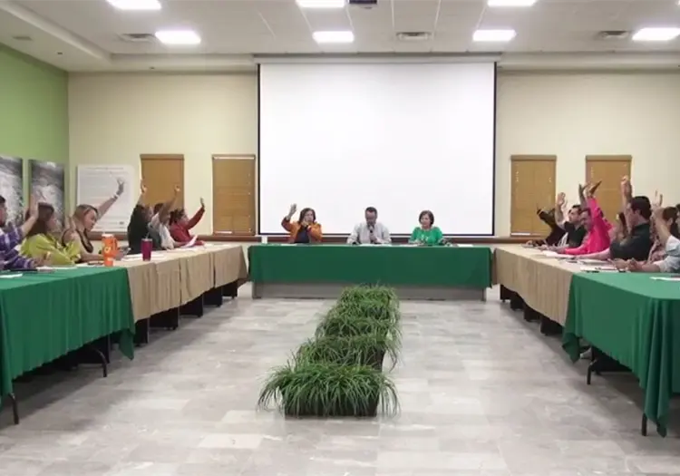 Reforman decreto de creación de la Central de Autobuses