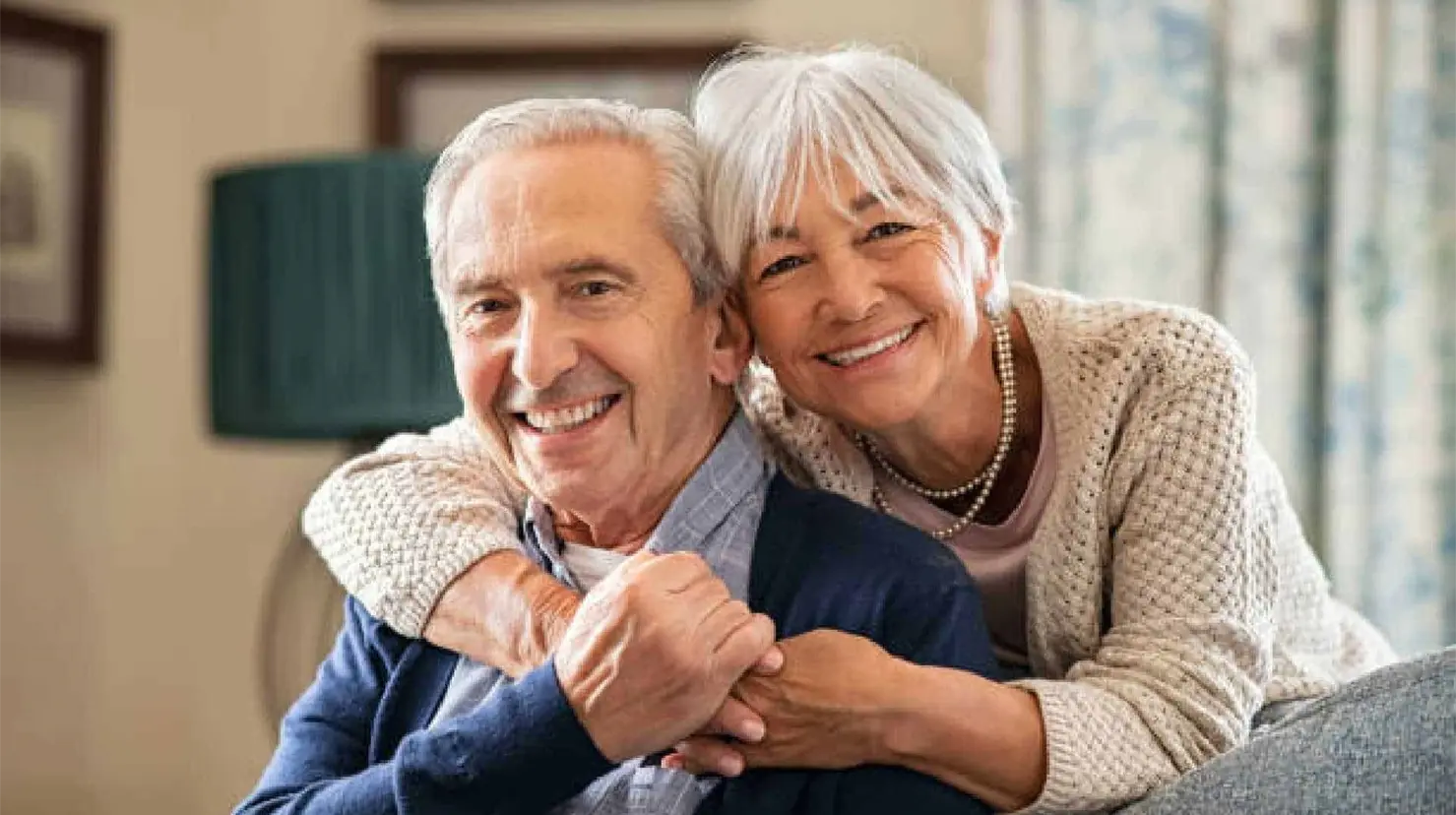 ¿Por qué las mujeres viven más que los hombres? Un nuevo estudio analiza los hábitos detrás de esta diferencia