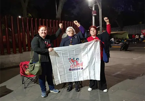 Comitiva de Sonora se suma a movilizaciones de la CNTE en CDMX Comitiva de Sonora se suma a movilizaciones de la CNTE en CDMX