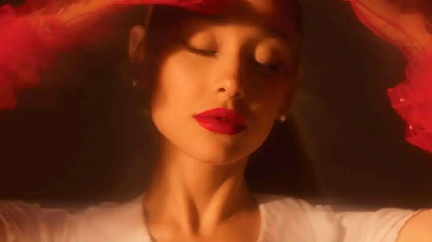 La artista detalló que su decisión nace del deseo de “seguir esos impulsos auténticos”.