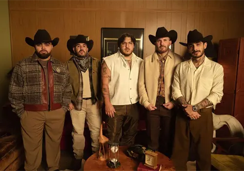 Grupo Frontera anuncia la gira "Triste Pero Bien C*brón": Conoce aquí las fechas Grupo Frontera anuncia la gira "Triste Pero Bien C*brón": Conoce aquí las fechas
