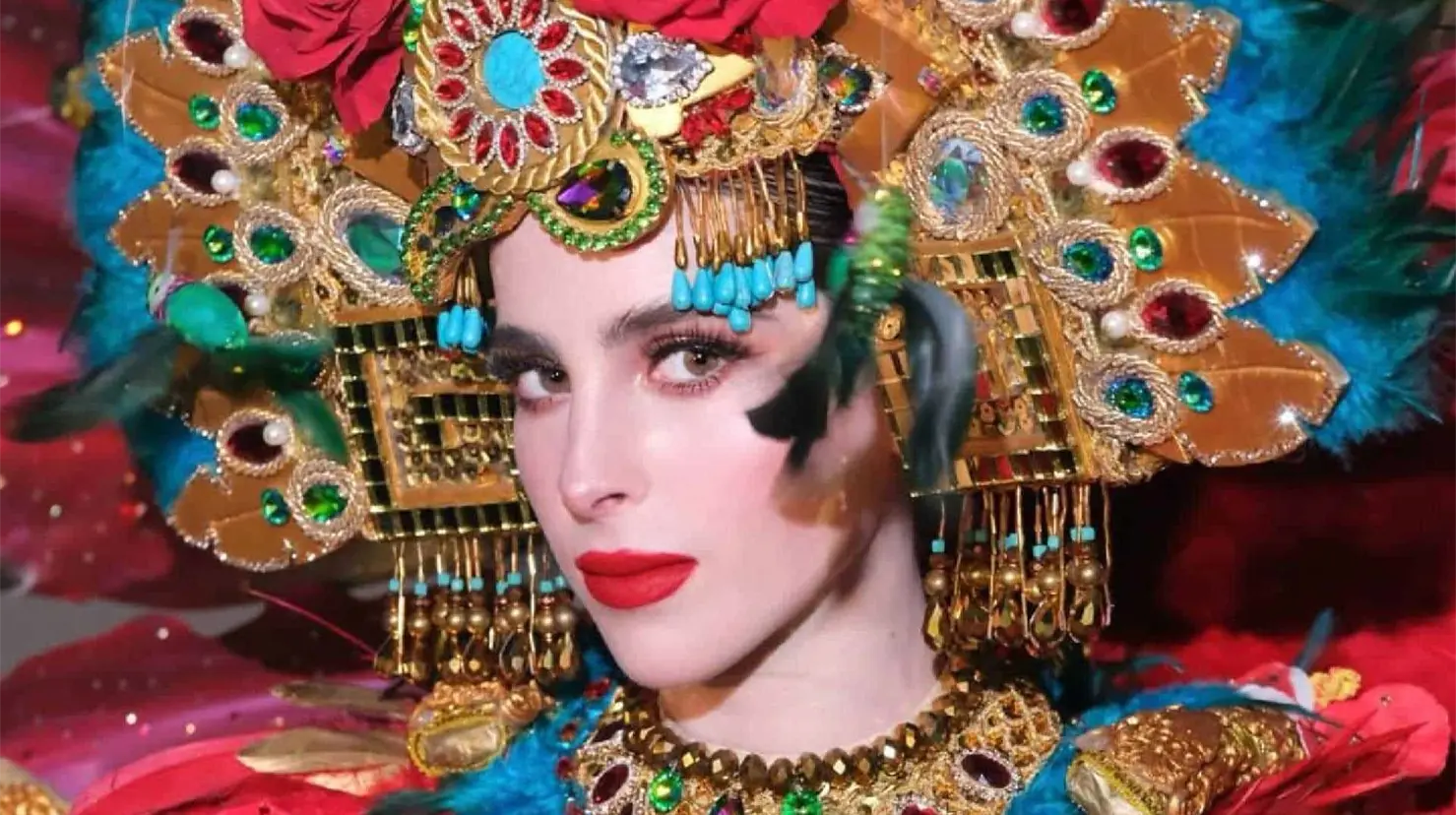 Fátima Bosch deslumbra en Miss Universo 2025 con un traje nacional inspirado en Xochiquétzal