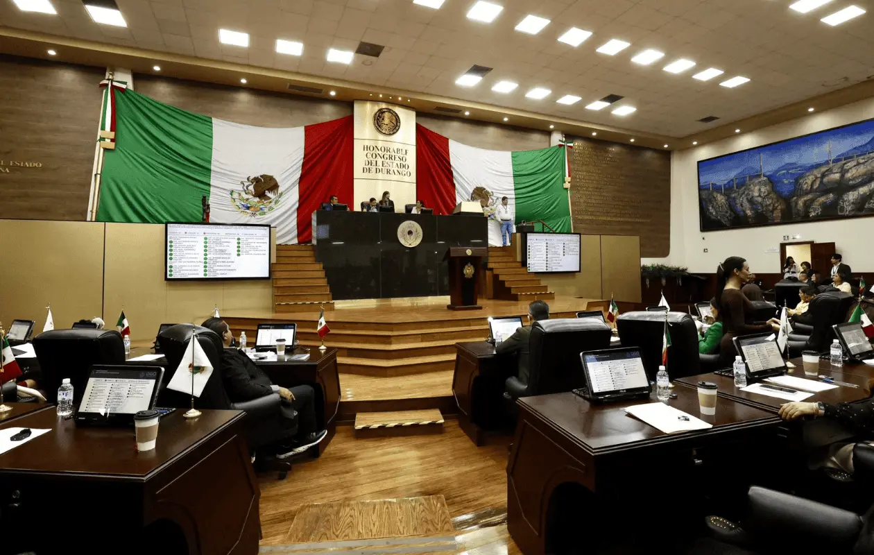 Las penas van de seis a ocho años de cárcel.