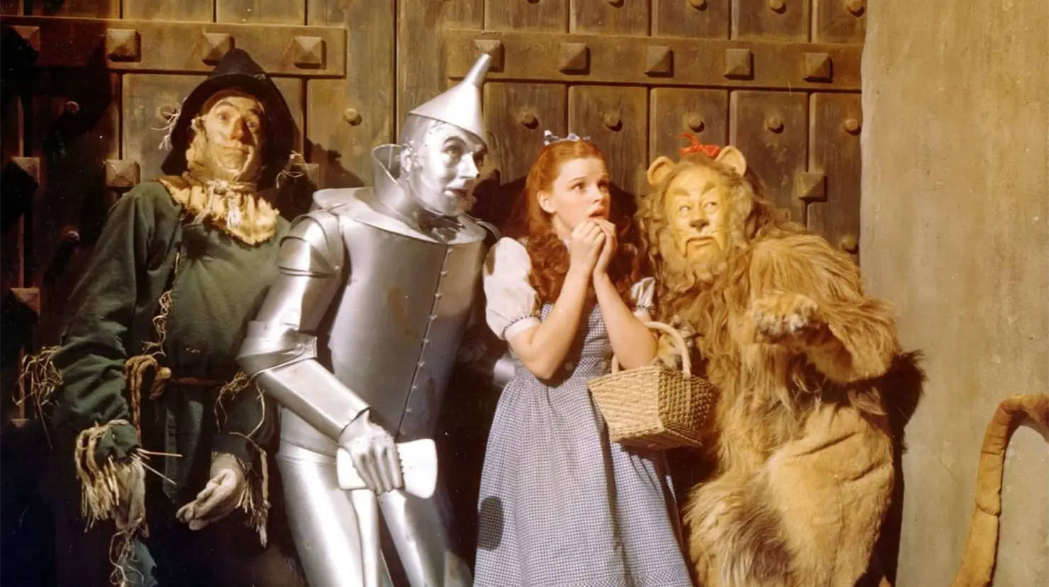 “Oz” se perfila como una pieza imprescindible para amantes del cine, historiadores y curiosos que desean descubrir los secretos detrás de  los mayores logros del séptimo arte.