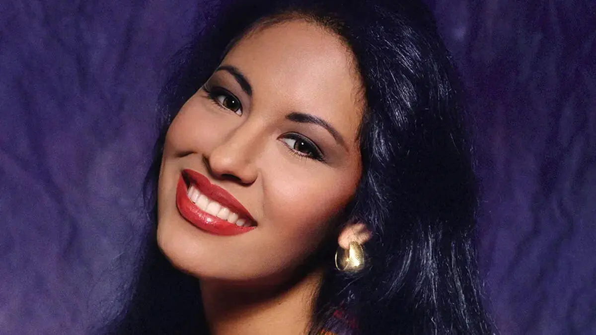 Informe completo de autopsia de Selena revela qué provocó realmente su muerte