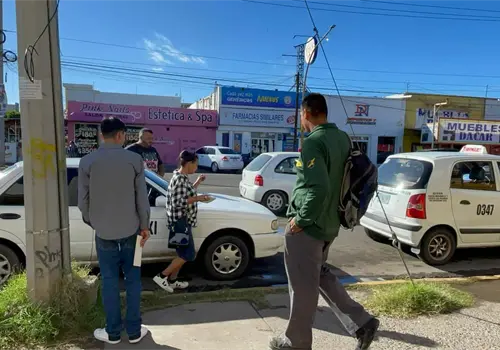 Taxistas proponen ruta de ingreso al Centro de Obregón; van por orden en esa zona