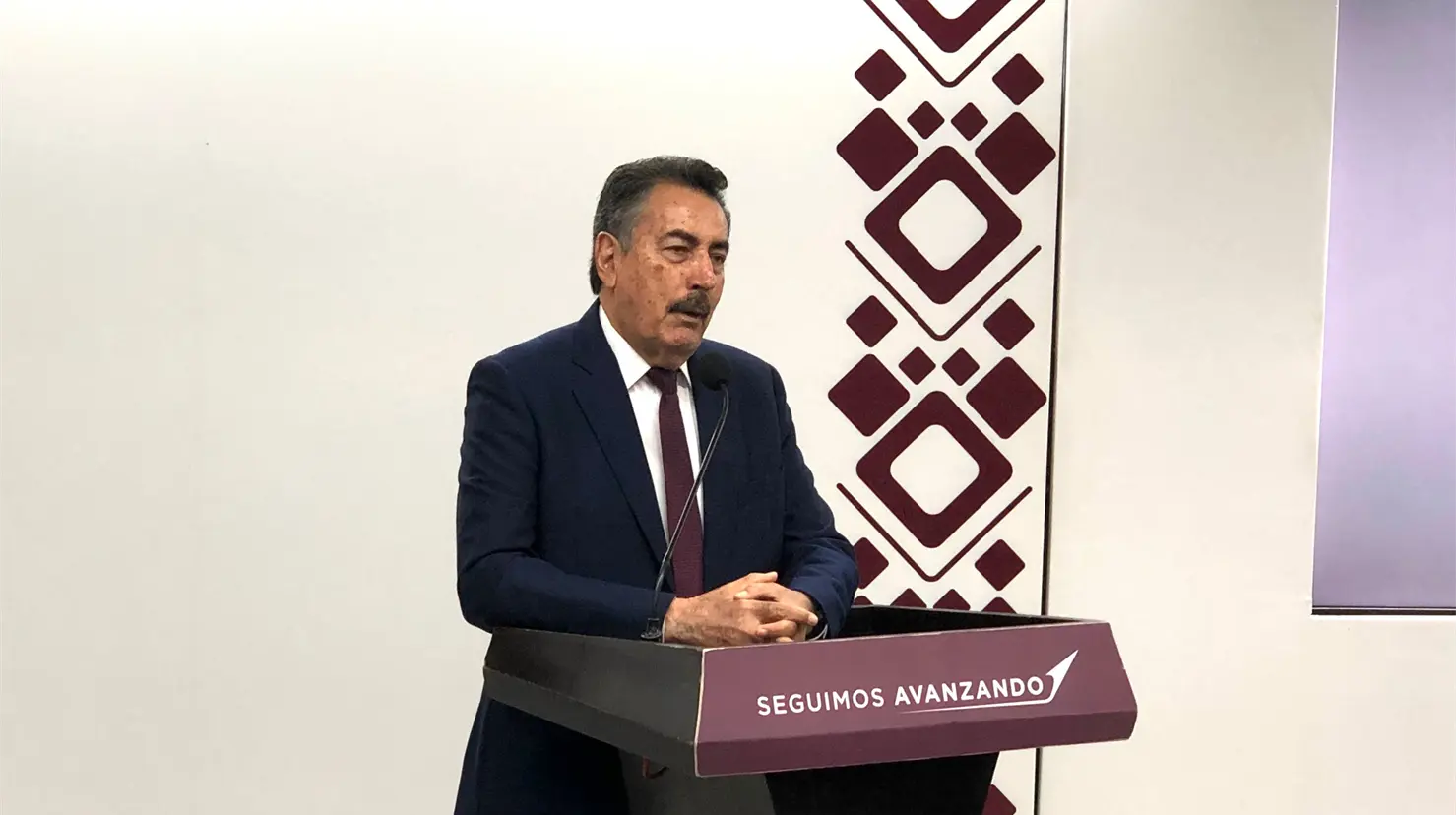 "Es mejor un tope que un niño atropellado", defiende Javier Lamarque