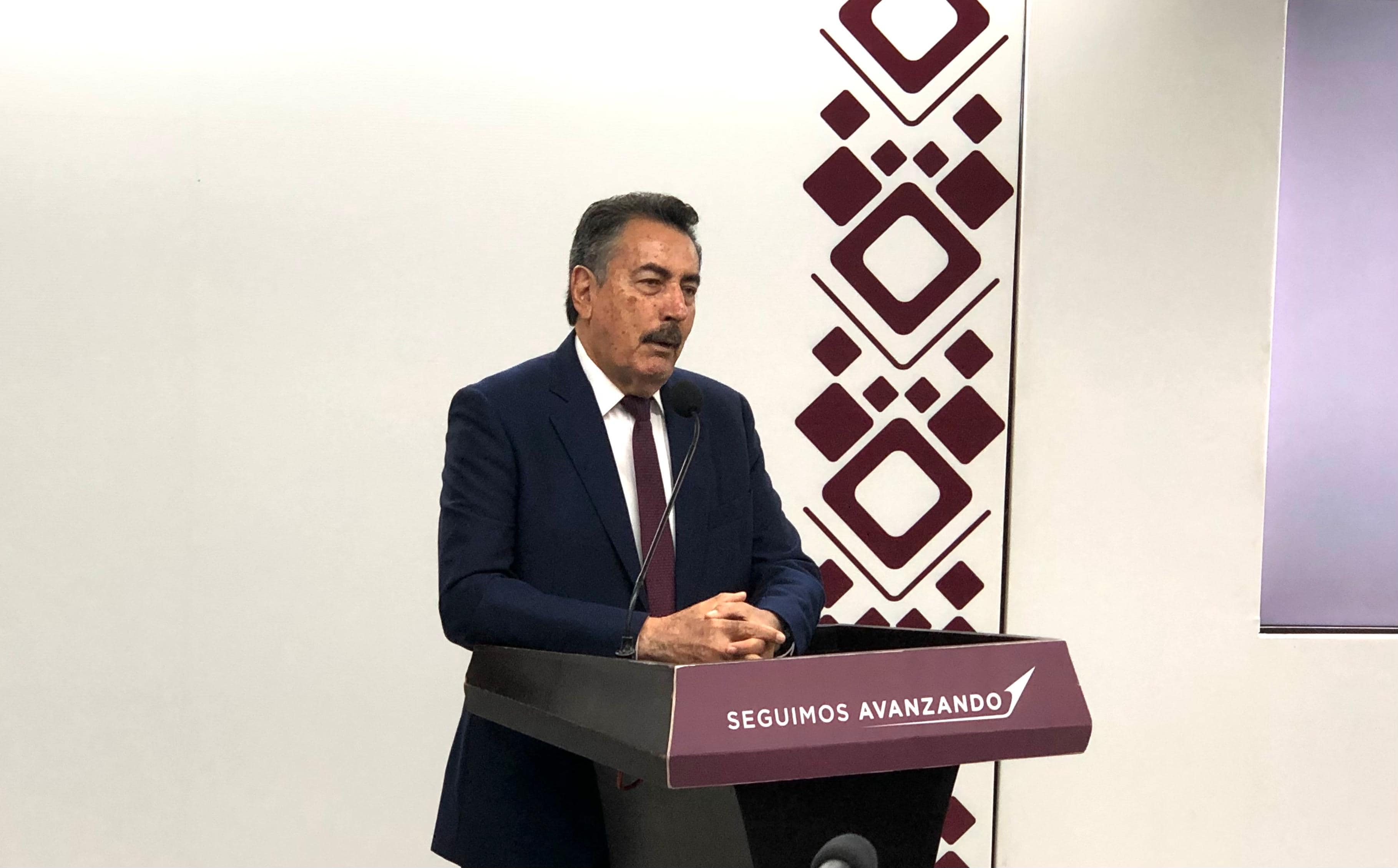 Es mejor un tope que un niño atropellado, defiende Javier Lamarque