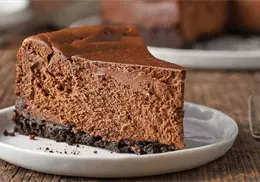 Cheesecake de Chocolate: ¡Sin azúcar ni harina! Receta de 4 ingredientes para un antojo delicioso y fit