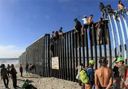 EE.UU. culpa a migrantes por el alza en precios de la carne y la vivienda EE.UU. culpa a migrantes por el alza en precios de la carne y la vivienda