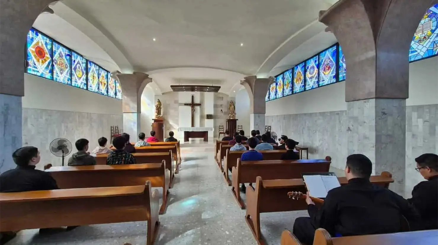 Participan 19 jóvenes en Encuentro Vocacional