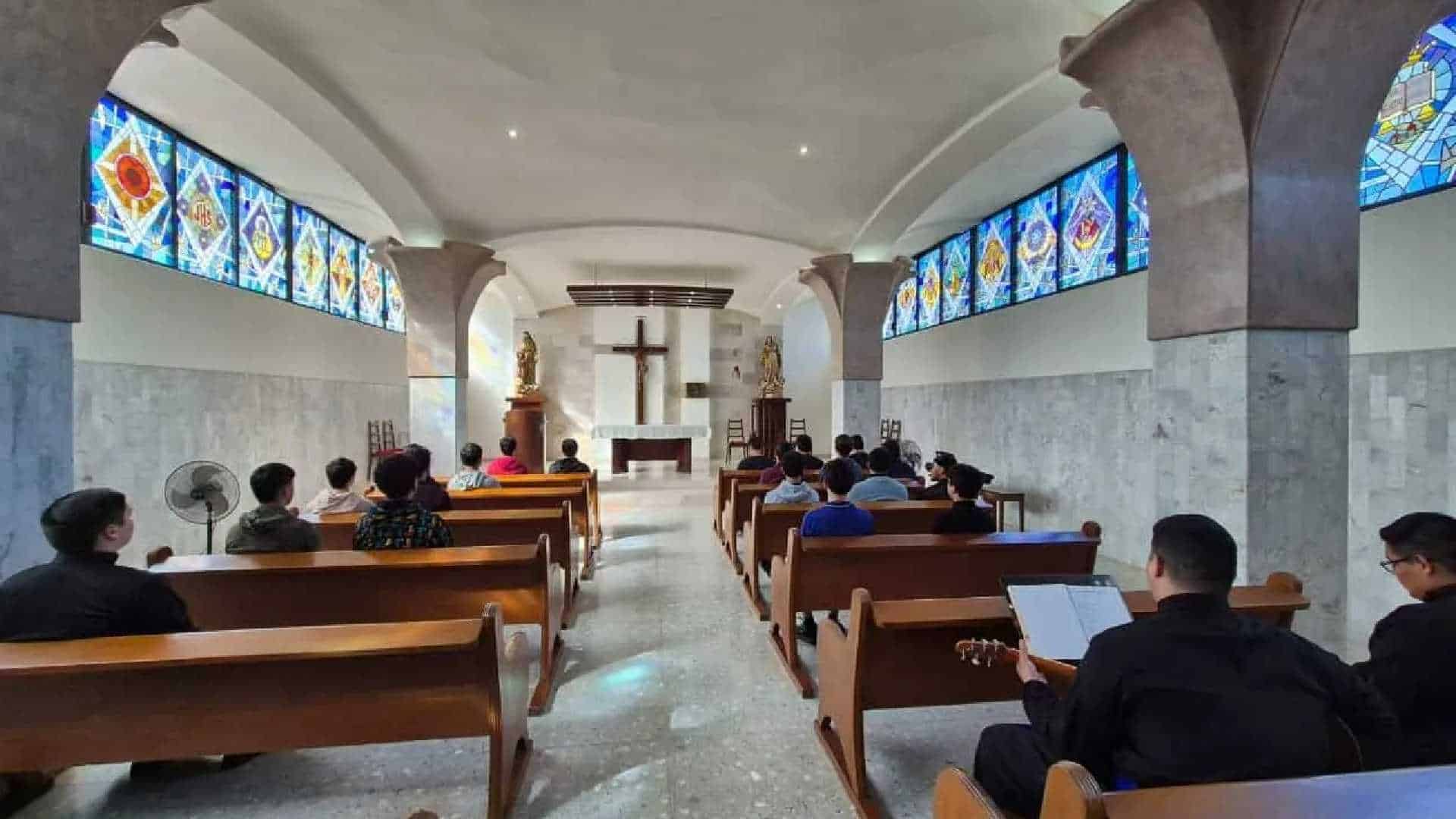 Participan 19 jóvenes en Encuentro Vocacional