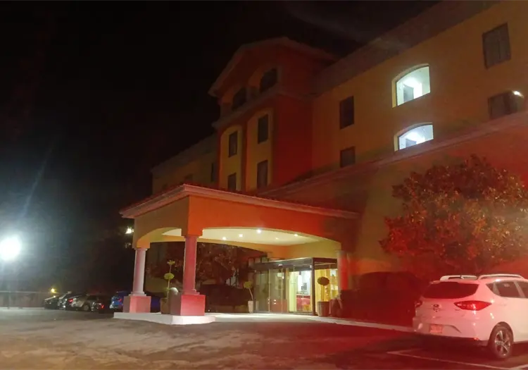 Se intoxican 19 personas en Nogales