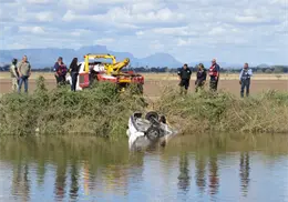 Identifican a fallecidos en accidente en el Canal Bajo, al poniente de Ciudad Obregón Identifican a fallecidos en accidente en el Canal Bajo, al poniente de Ciudad Obregón