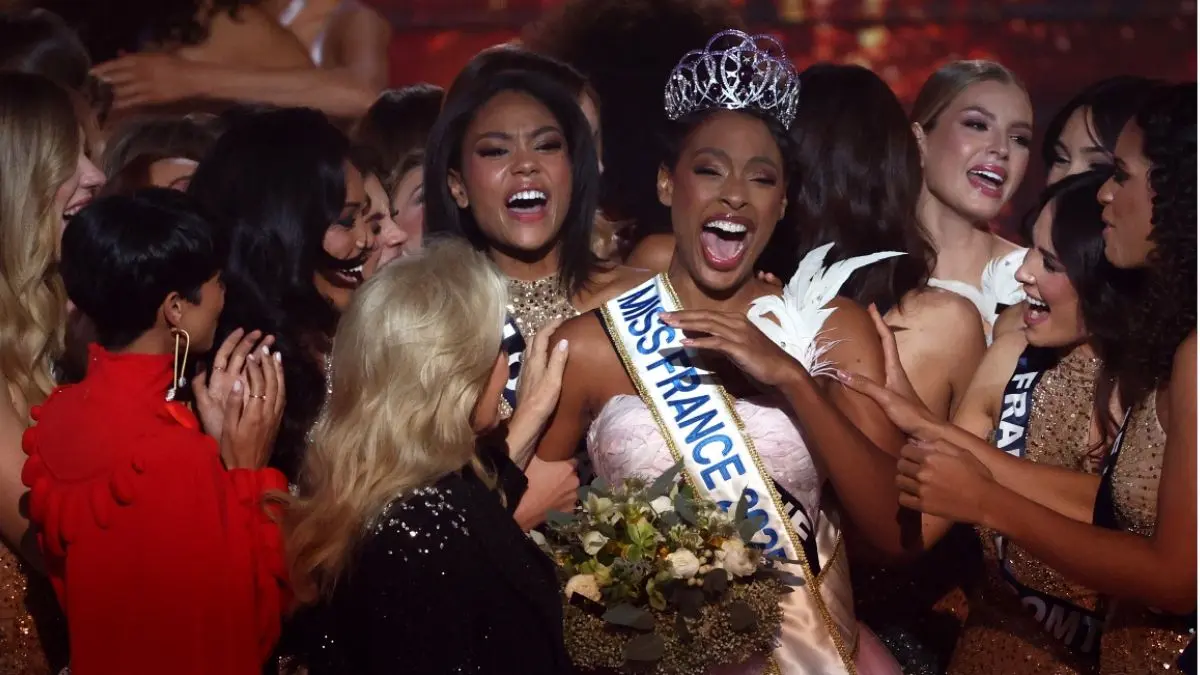 Miss Francia afirma que su presencia en el certamen no depende únicamente de la inversión económica, sino del valor simbólico y del prestigio asociado a la marca Miss Universo.