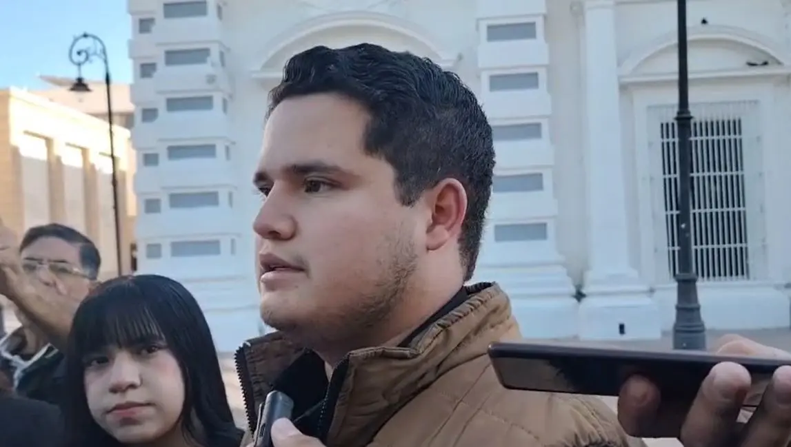 Paul Axel Medellín, secretario de la Asociación de Estudiantes Universitarios Sonorenses (Adeus)