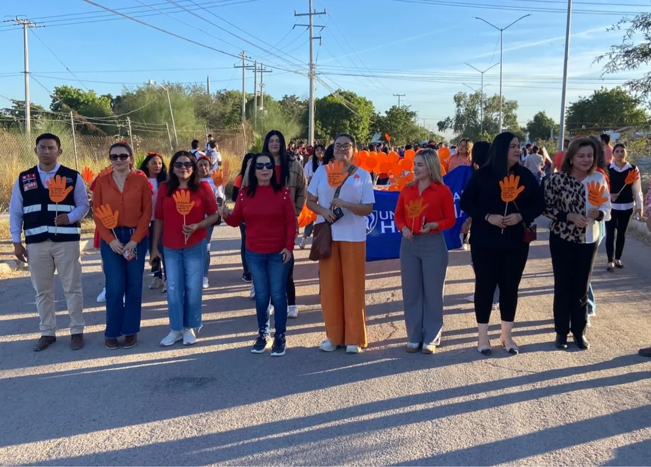 Marchan en Navojoa contra la violencia de género
