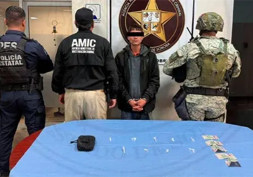 "Cae" sujeto con cristal al sur de Ciudad Obregón "Cae" sujeto con cristal al sur de Ciudad Obregón