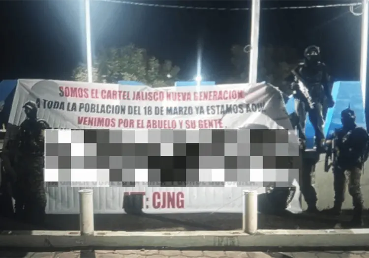 CJNG irrumpe en territorio de "El Abuelo" en Michoacán y lanza amenaza mediante narcomanta