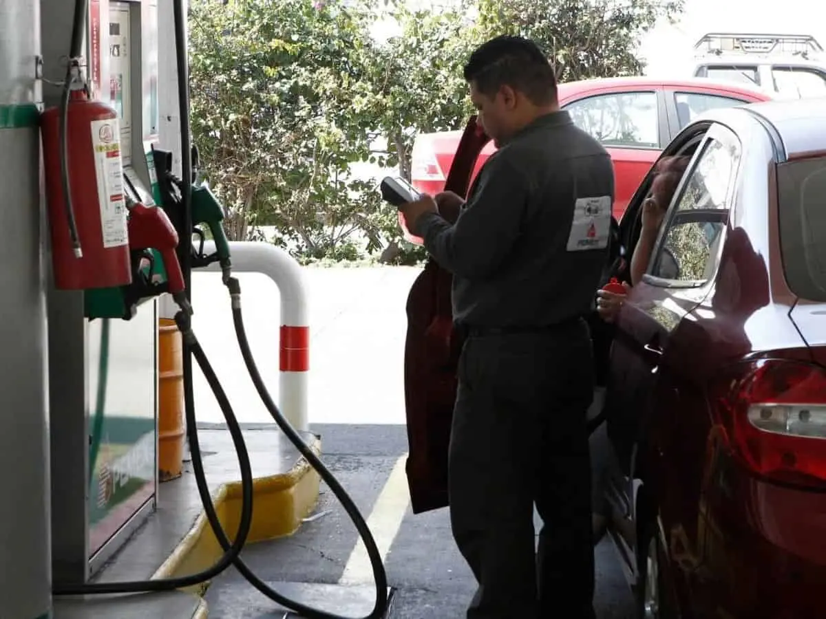 La población desocupada representa en Sonora 3.5 por ciento y señaló no haber trabajado ni una sola hora durante la semana previa a ser encuestados, pero buscó trabajo o realizó alguna actividad para poner un negocio por su cuenta