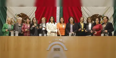 Entregan la Presea Poderío Sonorense