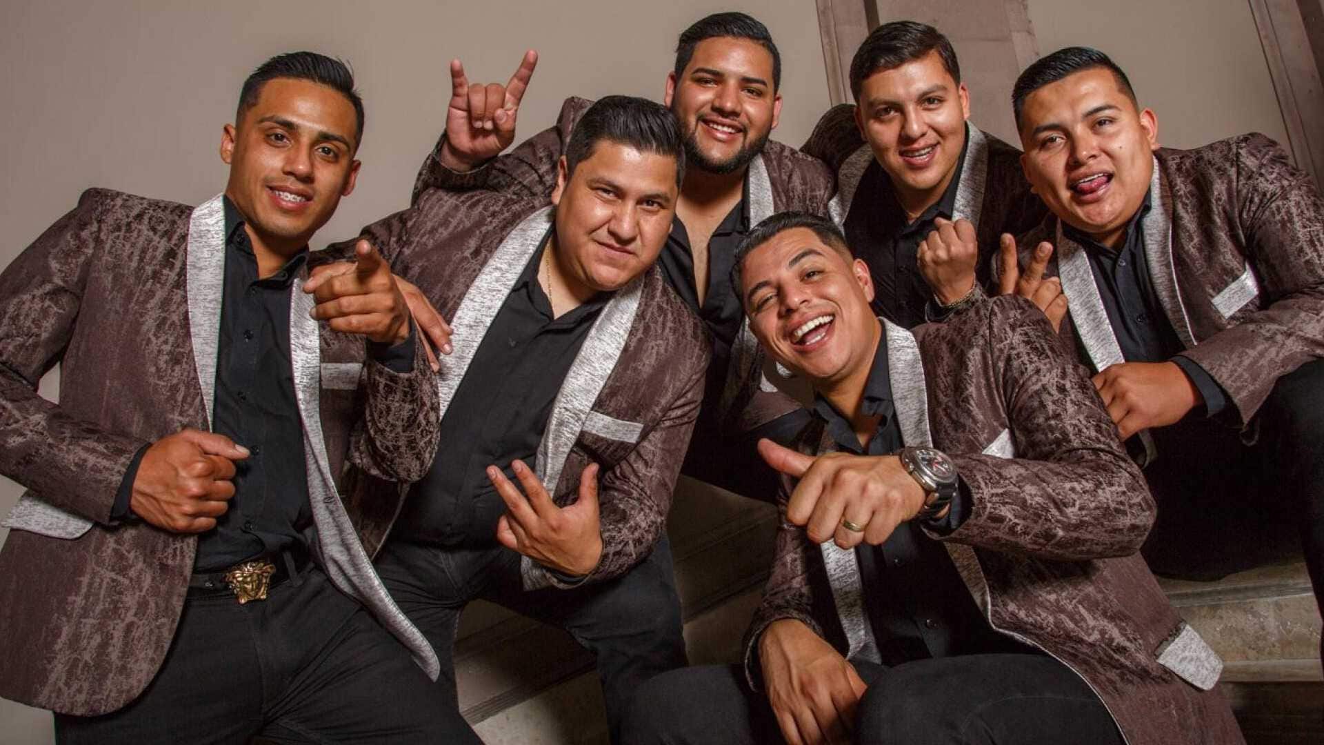 Investigan a Grupo Firme en BCS por cantar narcocorrido durante concierto en La Paz
