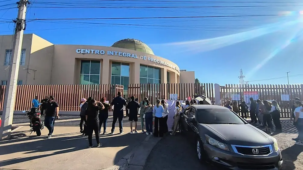 Familiares exigen respuesta por desaparición de Raymundo Armenta