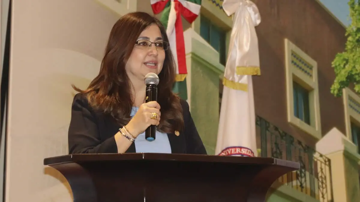 Resalta rectora logros de Unison en su 46 aniversario