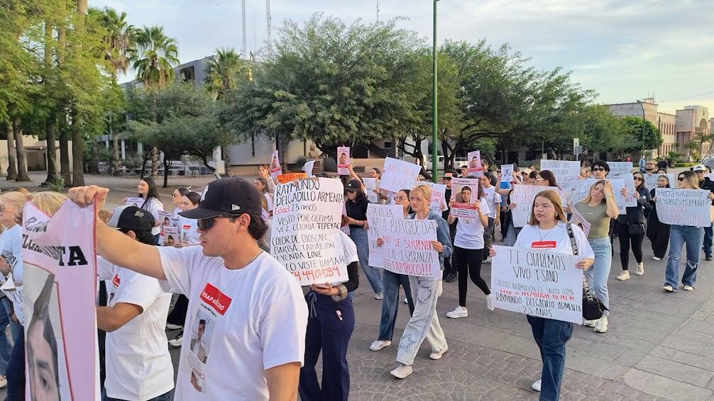 Familiares y amigos marchan por Raymundo Delgadillo