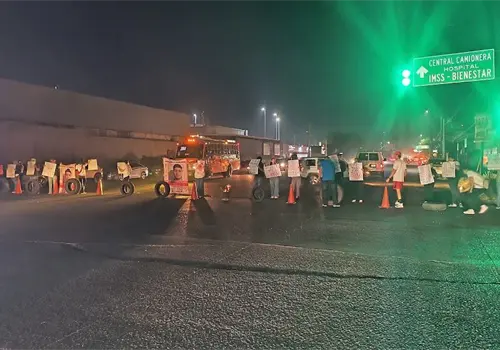 Por cuarto día consecutivo se manifiestan familiares de Raymundo