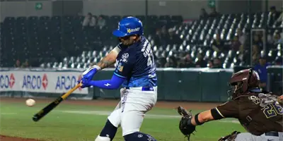 Yaquis de Obregón abre serie con paliza