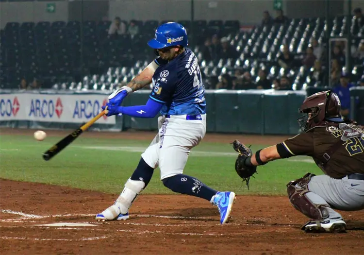 Yaquis de Obregón abre serie con paliza