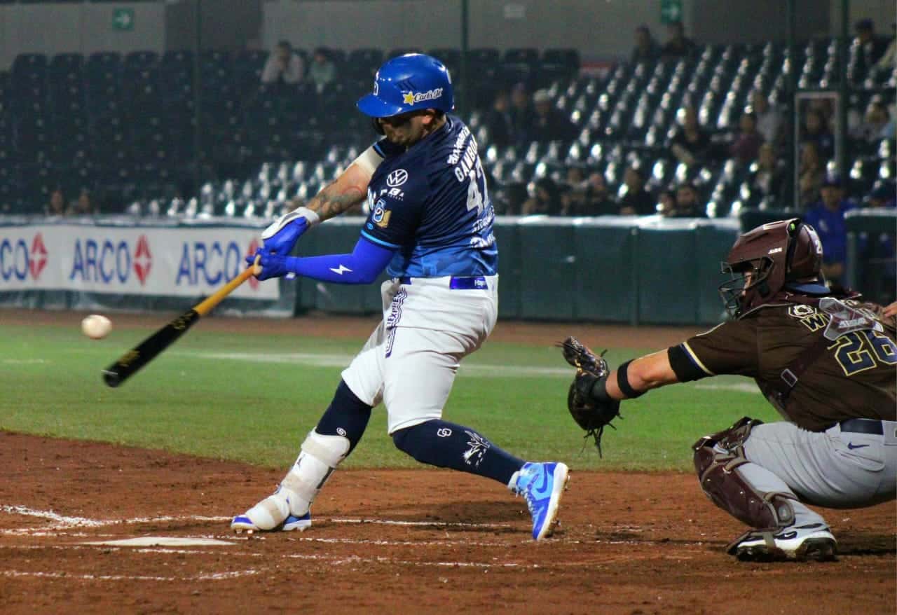 Yaquis de Obregón abre serie con paliza