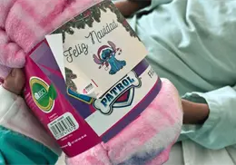 Recaudan cobijas para niños que luchan contra el cáncer