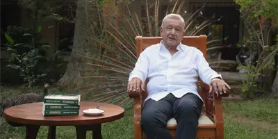 "Estoy jubilado": AMLO reaparece tras un año, habla de su retiro y presenta su libro "Grandeza" "Estoy jubilado": AMLO reaparece tras un año, habla de su retiro y presenta su libro "Grandeza"