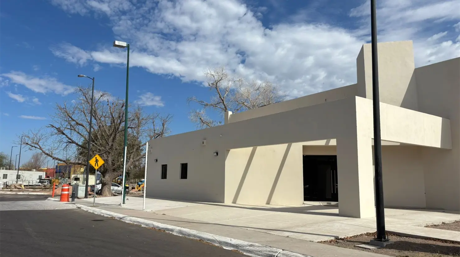 Clínica veterinaria Bienestar Animal, ubicada dentro del área del Parque Urbano la Sauceda