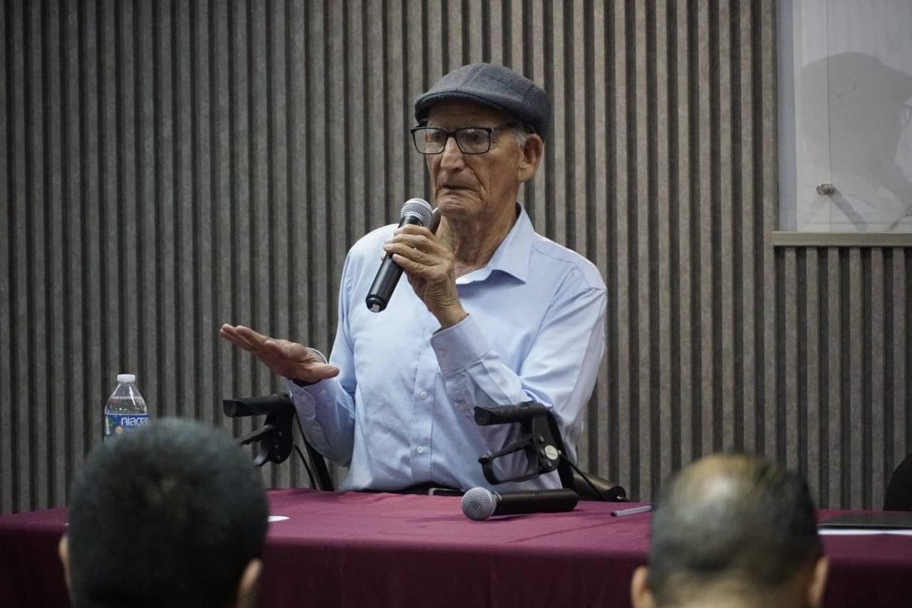 Tributo para Lombardo Ríos con una escultura en Navojoa