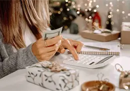 Navidad 2025: ¿Cómo evitar deudas y controlar tus gastos en diciembre?