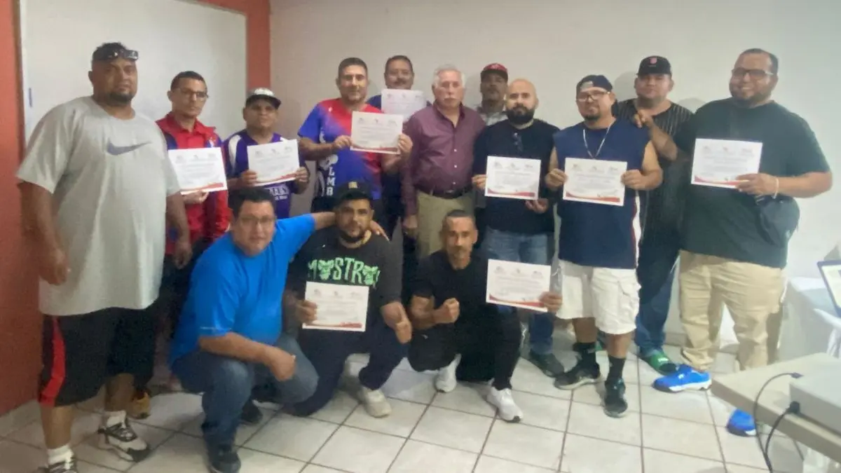 Capacitan a entrenadores y cuerpo técnico de box en Cajeme