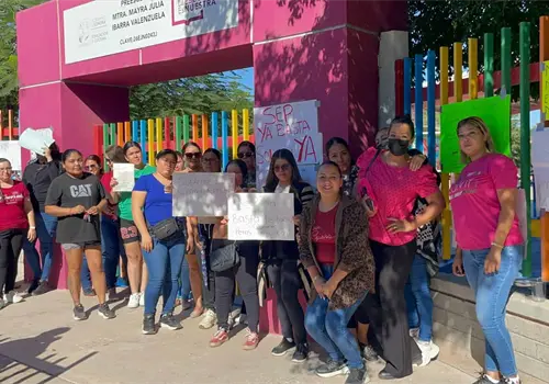 Madres de familia toman kínder en Obregón: exigen solución a problema de agua