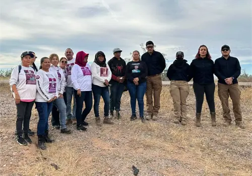 Madres Buscadora localizan y reúnen a joven con su madre