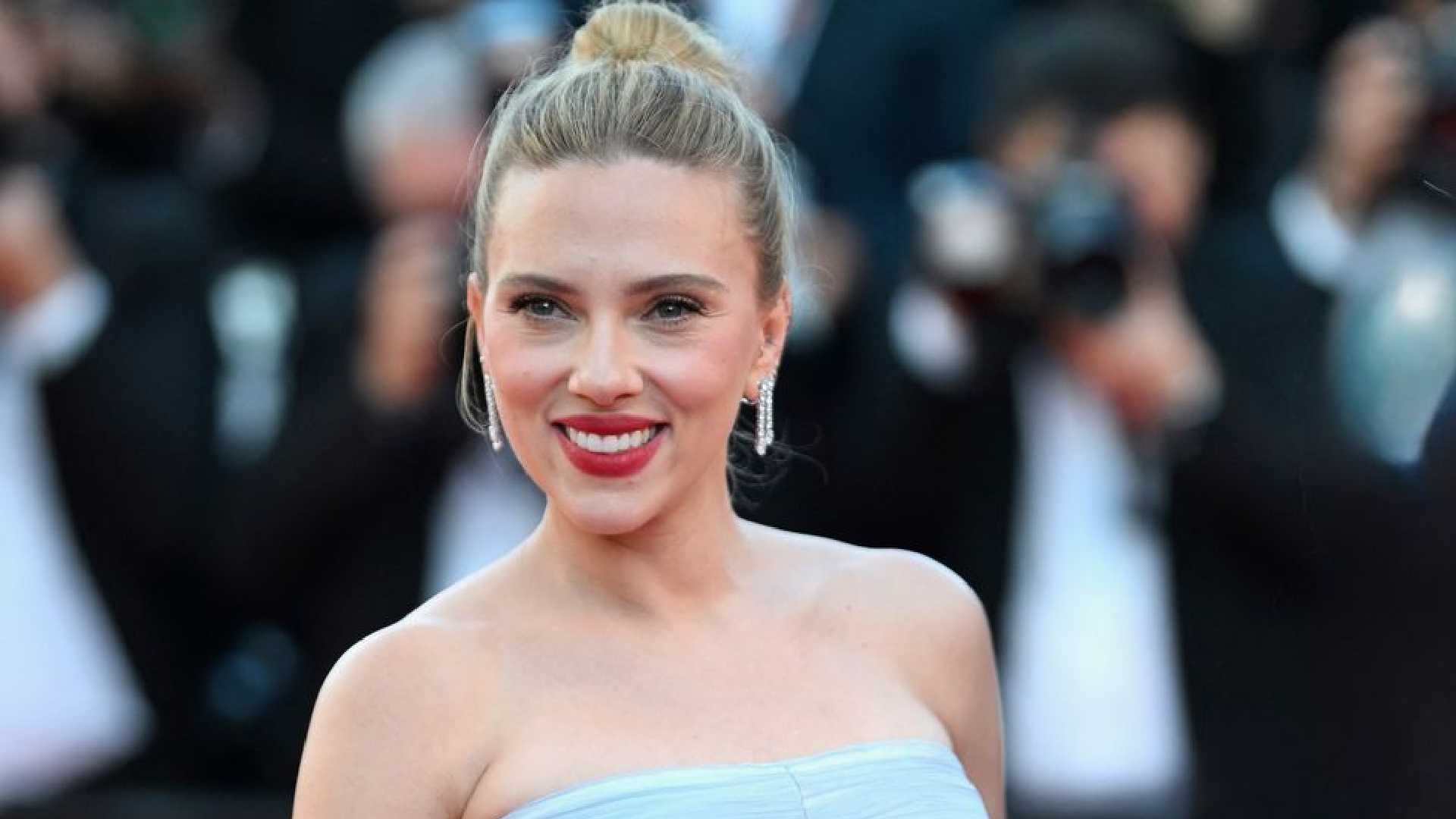 ¿De Marvel a Gotham? Scarlett Johansson podría unirse a The Batman II