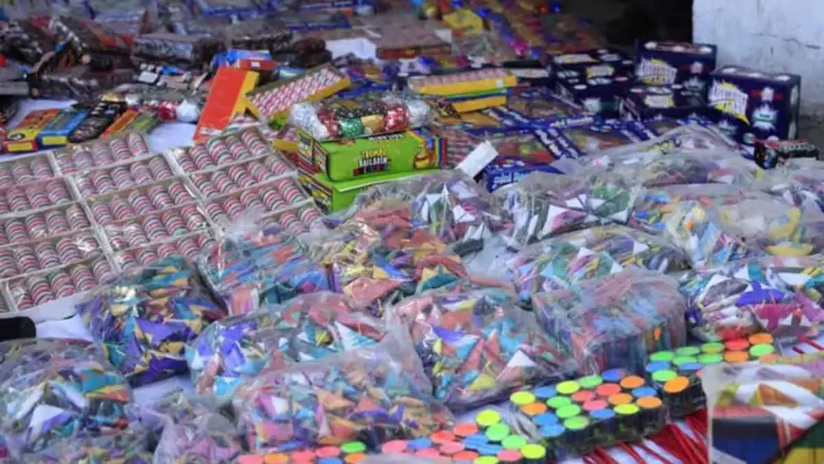 Aseguran mas de 1 tonelada de pirotecnia en Nuevo León