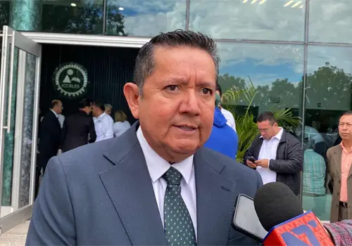 Garantizan pagos y aguinaldo a docentes