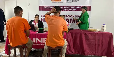 Tramitan credencial del INE en Cereso de Huatabampo